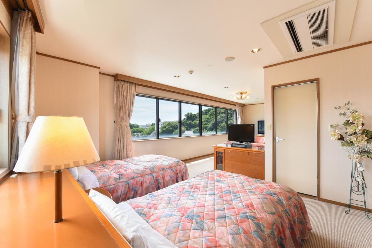 Iki Marina Hotel Екстериор снимка